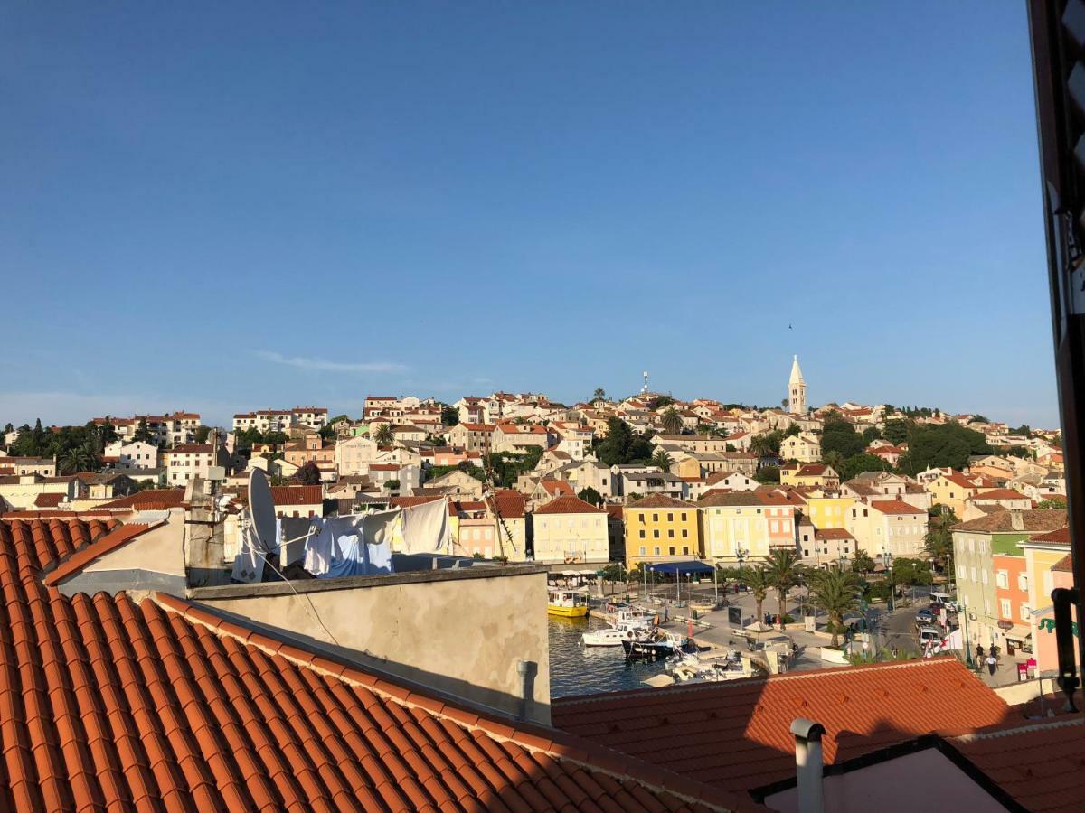 Buga In Center Of Mali Losinj