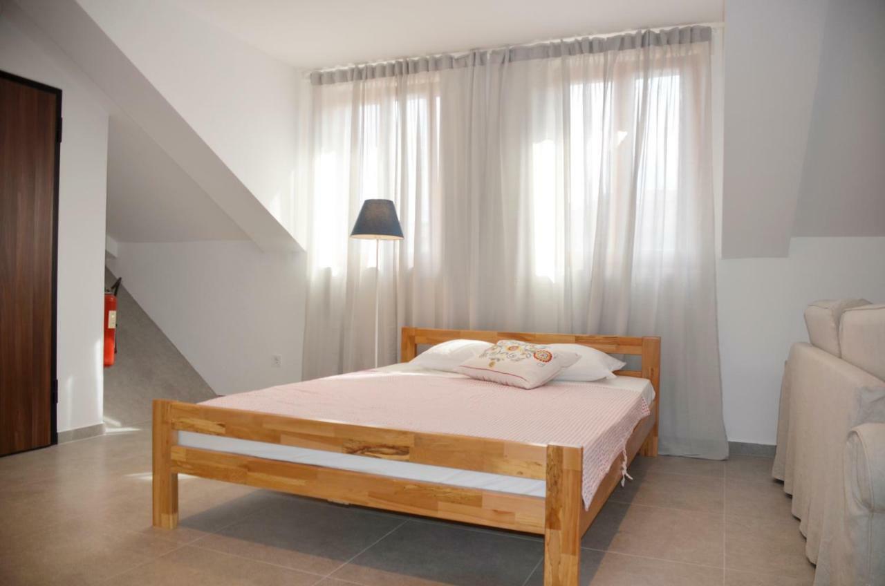 Apartment Buga In Center Of Mali Losinj