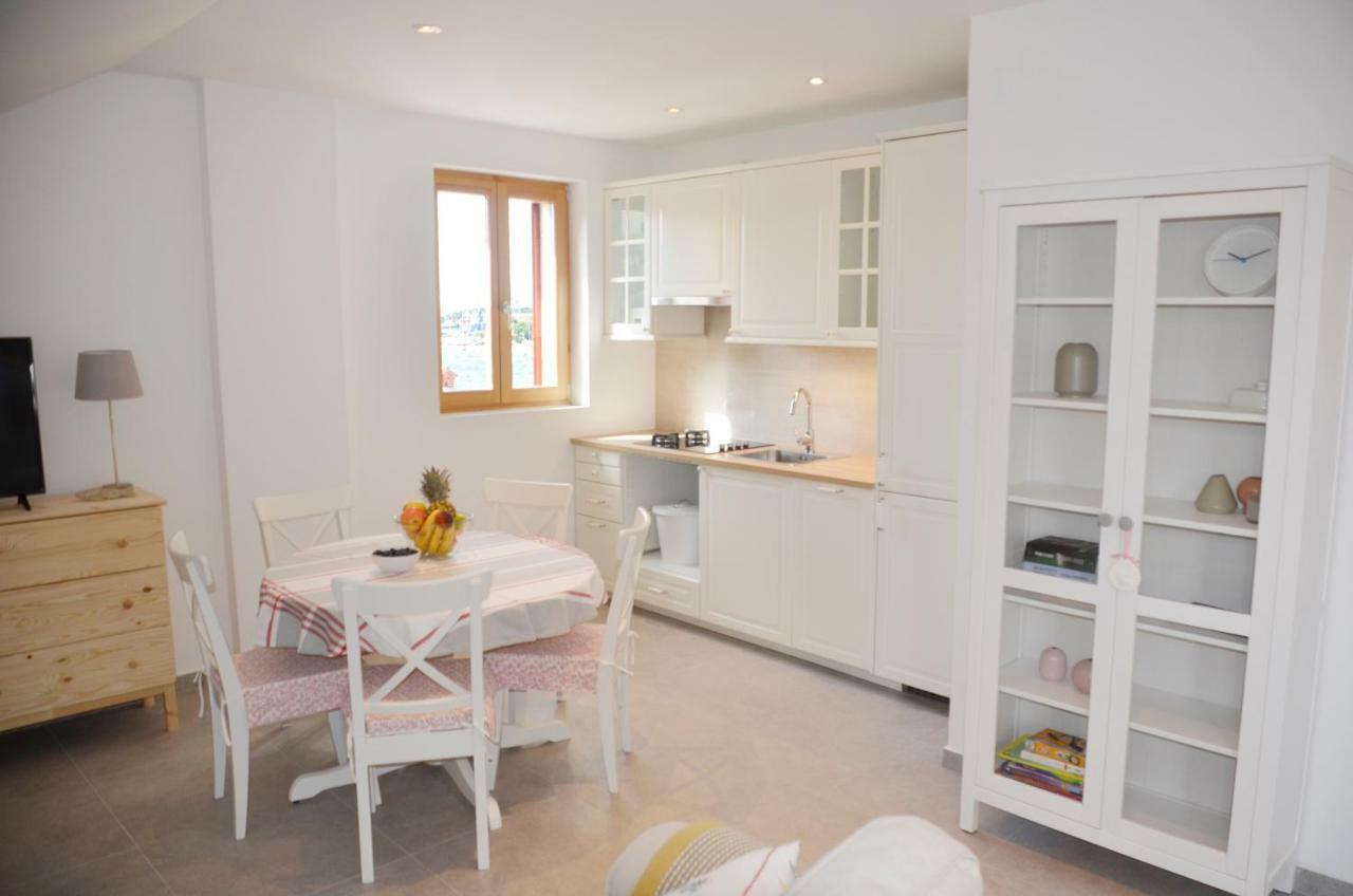 Apartment Buga In Center Of