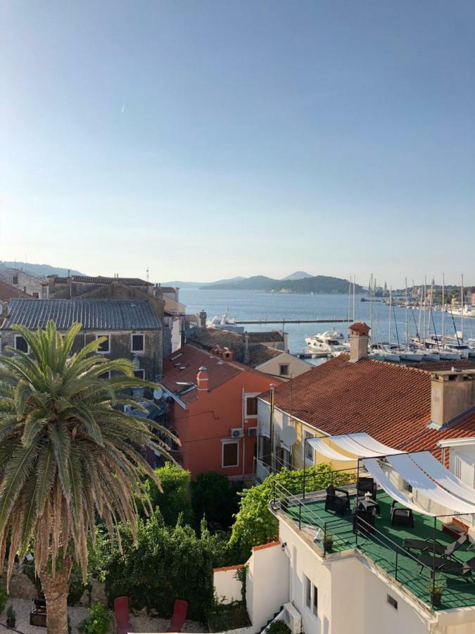 Buga In Center Of Mali Losinj
