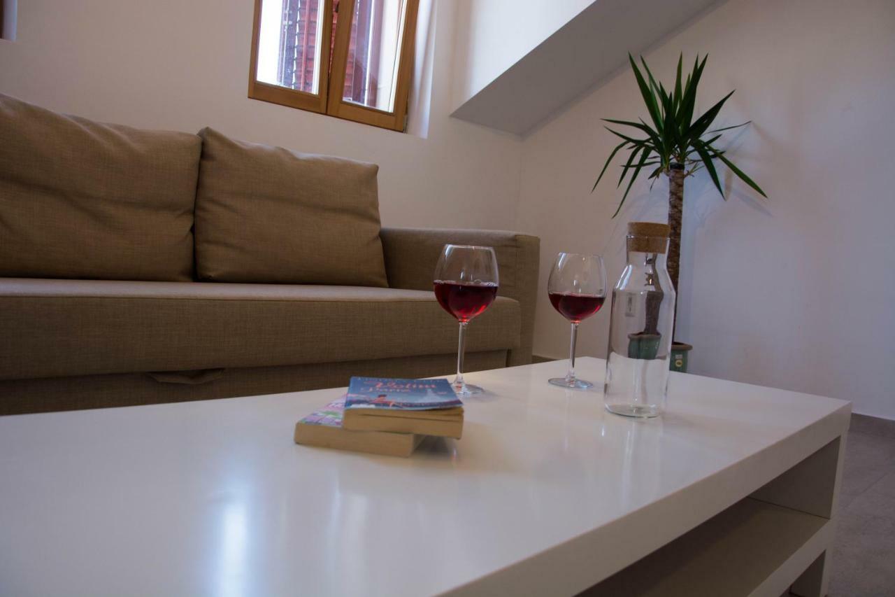 Apartment Buga In Center Of