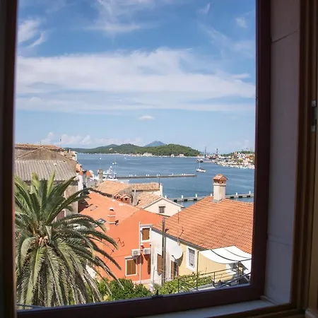 Buga Apartment In Center Of Mali Losinj Exterior photo