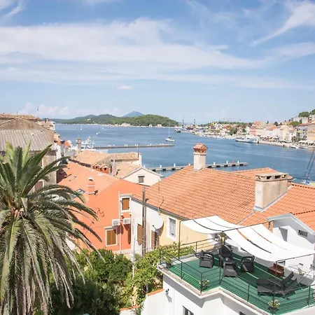 Buga Apartment In Center Of Mali Losinj Exterior photo
